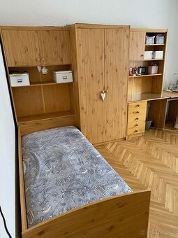 Sestava do studentského / dětského pokoje včetně matrace