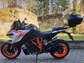 KTM 1290 Super Duke GT 259.900,- Kč