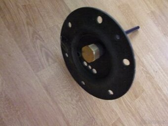 Smaltovaná příruba pro bojler Tatramat 6 děr C1