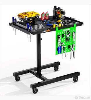 Mobilní pracovní stůl s nastavitelnou výškou