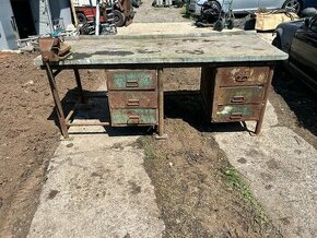 Dílenský ponk + svěrák 150 + 6 x zásuvky