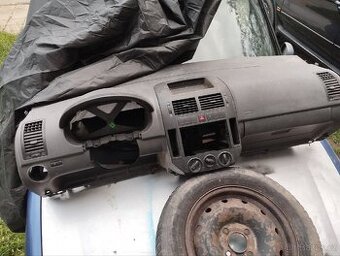 Palubní deska Volkswagen polo