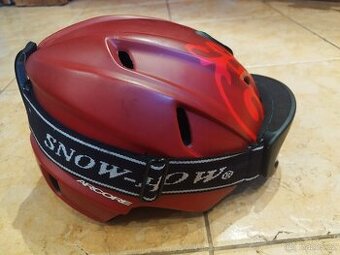 Dětská helma na lyže