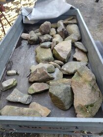 Kameny ze zahrady za odvoz