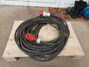 Prodlužovací kabel 30m na 380V
