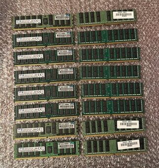 Serverové paměti DDR4 ECC SAMSUNG 32GB (M393A4K40BB2-CTD)