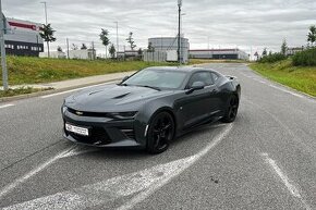 Chevrolet Camaro SS 6.2 V8 coupe – autopůjčovna