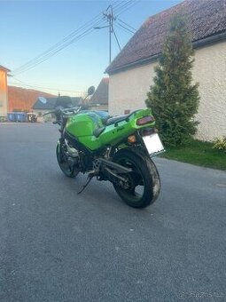 Kawasaki ninja zx6r 25kw v tp