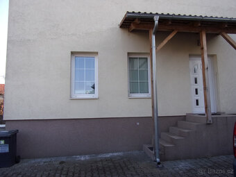 Pronájem skladových prostor Praha 11