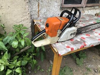 Stihl 440 - 1