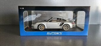 Autoart Porsche 911 (977) GT2 RS