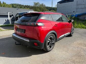 PEUGEOT 2008 II 1.2 PURE TECH 10/2023 ČR