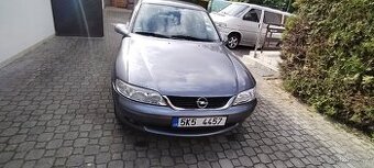 Opel Vectra 1.8i
