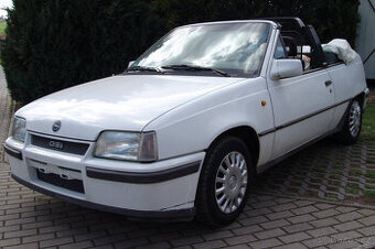 Opel Kadett 1.6 cabrio Bertone