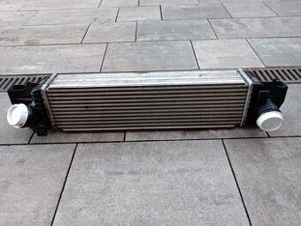 Chladič vzduchu-turba-intercooler BMW X1 F48 ORIGINÁL