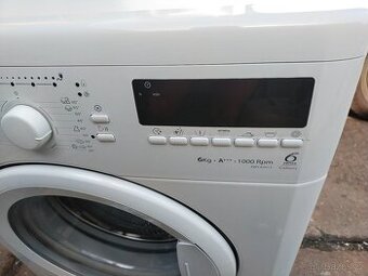 Prodám plně funkční digitálni Slim pračku značky WHIRLPOOL