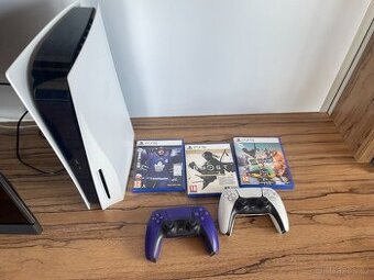 PlayStation 5 (s mechanikou) + 2 ovladače + 3 hry