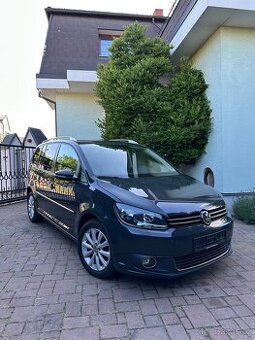 Volkswagen Touran 2014/ 103 kw/ DSG