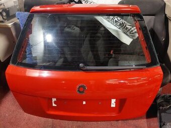 Páté dveře skoda fabia kufr