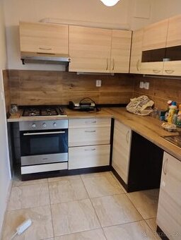 Pronájem bytu 2+kk s balkónem