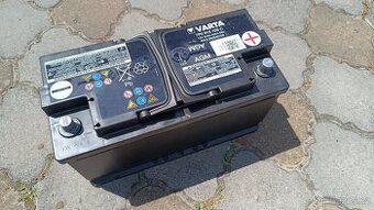 Autobaterie Varta 92Ah AGM