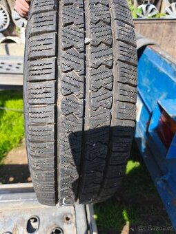 Prodám 2 kola 195/70 R15 C