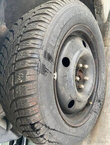 Subaru 2,0 zimní pneu