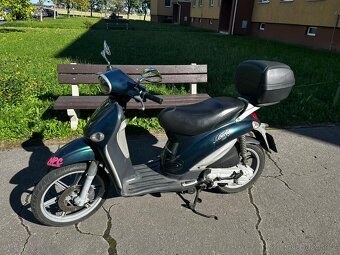Skútr Piaggio Liberty 125