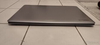 notebook Umax VisionBook 15Wg s Win11 z listopadu 2022