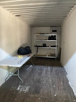 Na prodej / For Sale: 4× 20ft kontejnery se schodišti a tera