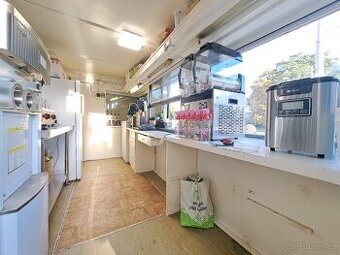 Pronájem plně vybaveného stánku rychlého občerstvení na atra