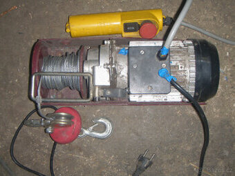 Elektricky navijak 230v- 200/400 kg + lanko , hak, Kladka