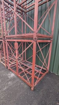 Bedny na dřevo, klece stohovatelné