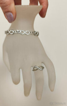 Souprava náramek + prstýnek z chirurgické oceli se zirkony