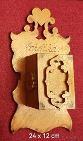 Prodám 2 vyřezávané zásobníky