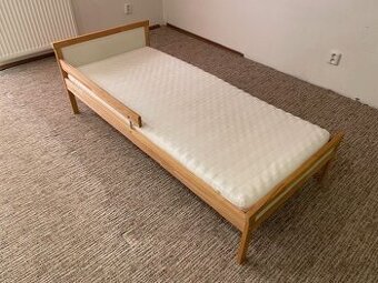Dětská postel 70x160 cm s roštem a matrací