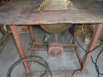 prodám cirkulárku na chalupu 3kW