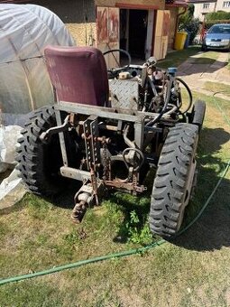 Domácí traktor vlastní výroby