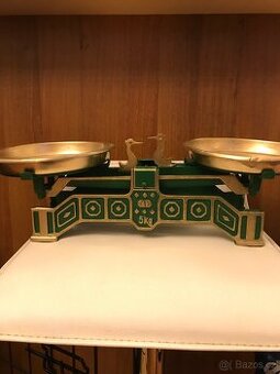 Dvoumiskové váhy po renovaci