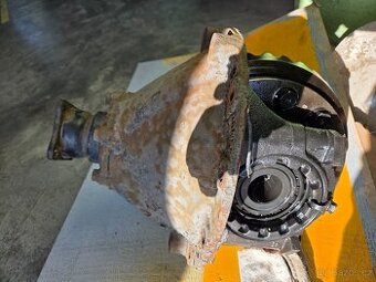 Mitsubishi FUSO Canter diferenciál + poloosi