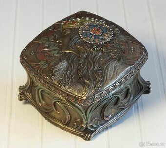 secesní šperkovnice