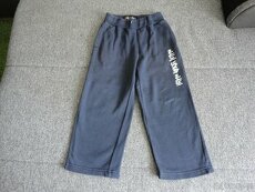 Tepláčky - tm. modré, zn. Kenvelo, vel. 4-5Y