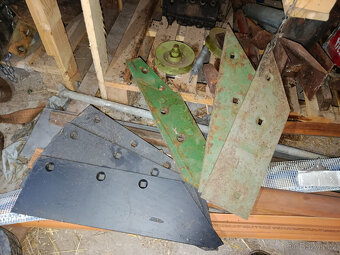 Náhradní díly - rozmetadlo pluh vývěva