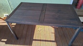 Zahradní stůl dřevo/hliník