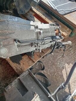 Prodám manuální převodovku z W211