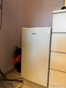 Lednička c mrazákem