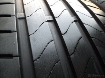 255/45/20 105W BRIDGESTONE EL  4KS LTNÍ