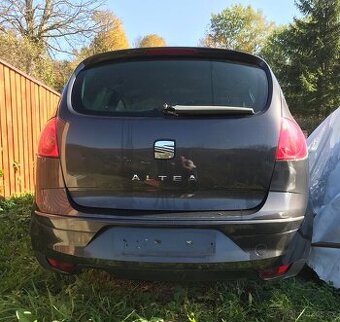 Seat Altea víko kufru, dveře PP, PZ , LZ výřezy karoserie -