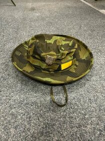Vojenský klobouk