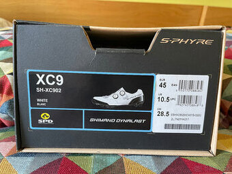 Cyklotretry SHIMANO XC9